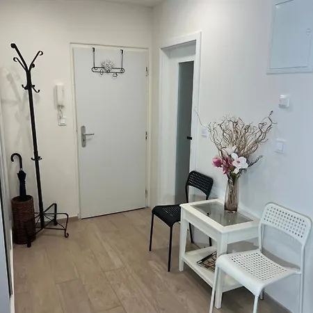 Maria Διαμέρισμα